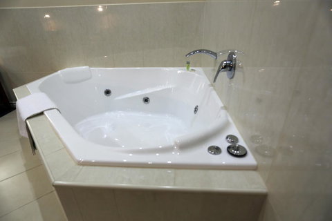Quality Hotel Melbourne Airport - Accommodation QLD 25