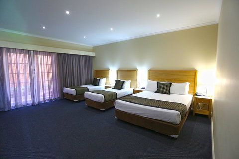 Quality Hotel Melbourne Airport - Accommodation QLD 26