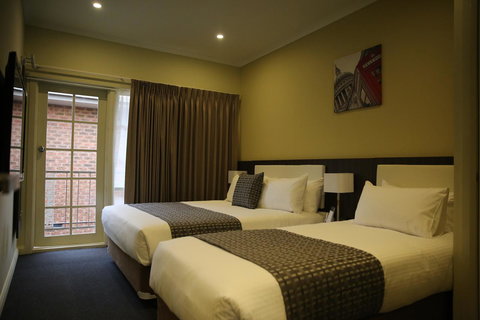 Quality Hotel Melbourne Airport - Accommodation QLD 42