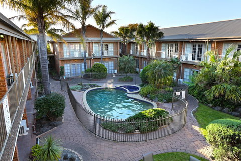 Quality Hotel Melbourne Airport - Accommodation QLD 1