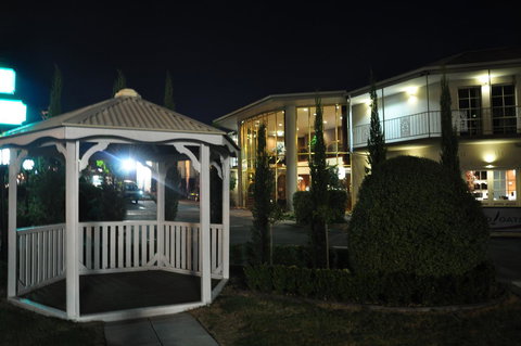 Quality Hotel Melbourne Airport - Accommodation QLD 12
