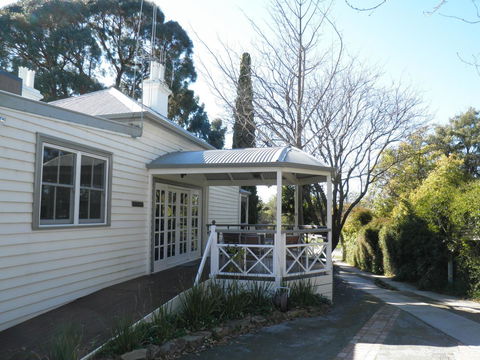 Fairbank House - Accommodation QLD 22
