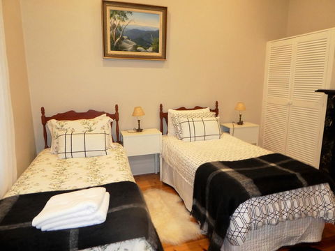 Fairbank House - Accommodation QLD 13