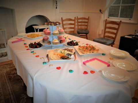 Fairbank House - Accommodation QLD 18