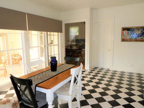 Fairbank House - Accommodation QLD 11