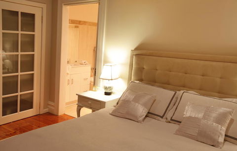 Fairbank House - Accommodation QLD 3