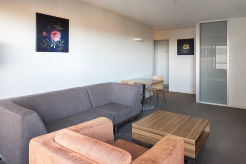 Seasons Heritage Melbourne - Accommodation QLD 20