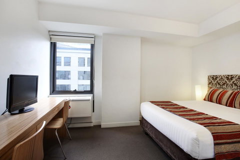 Seasons Heritage Melbourne - Accommodation QLD 13