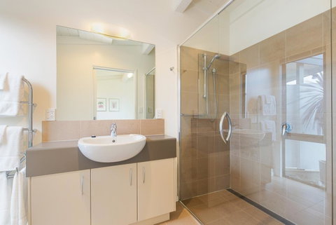 Limosa Rise - Accommodation QLD 32