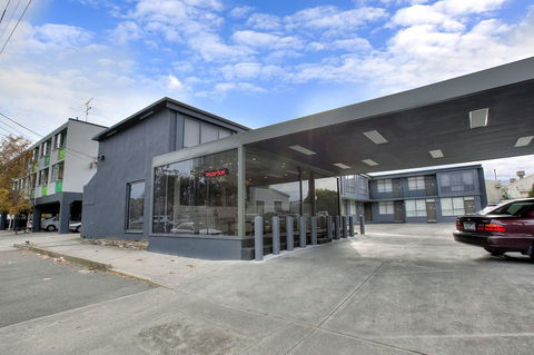 Melbourne's Princes Park Hotel - Accommodation QLD 11