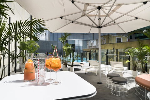Adelphi Hotel - Accommodation QLD 17
