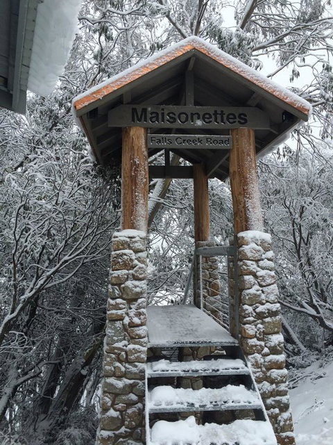 Maisonettes Falls Creek - Accommodation QLD 1