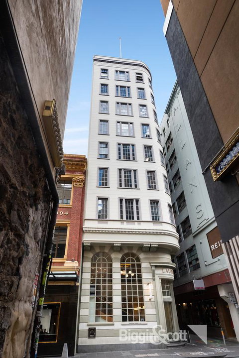 Spacious Designer Warehouse Melbourne CBD Apartment - Accommodation QLD 1