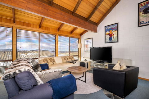 FOUNTAINS 3, Mount Hotham - Accommodation QLD 0