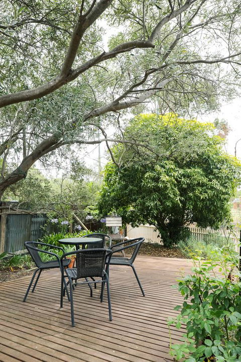 Miss Pym's Cottage - Accommodation QLD 5