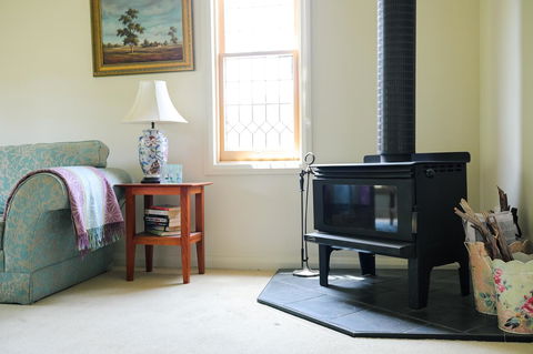 Miss Pym's Cottage - Accommodation QLD 33