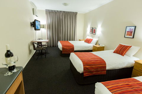 Barkly Motorlodge - Accommodation QLD 23