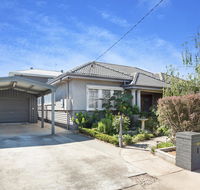 HogmortHomes Neale Street - Accommodation QLD