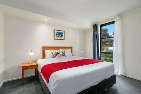 Knox International Hotel And Apartments - Accommodation QLD 7