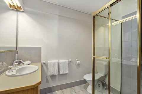 Knox International Hotel And Apartments - Accommodation QLD 17