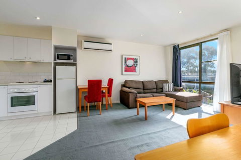 Knox International Hotel And Apartments - Accommodation QLD 22