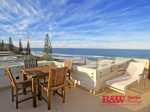 The Beachshack - Accommodation QLD 1