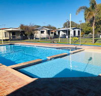 The Best Beach Cabin - Accommodation QLD