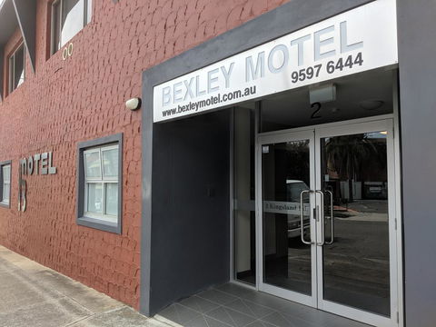 The Bexley Motel - Accommodation QLD 0