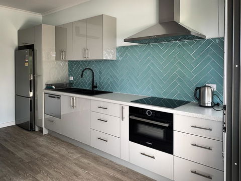 The Boathouse - Accommodation QLD 1