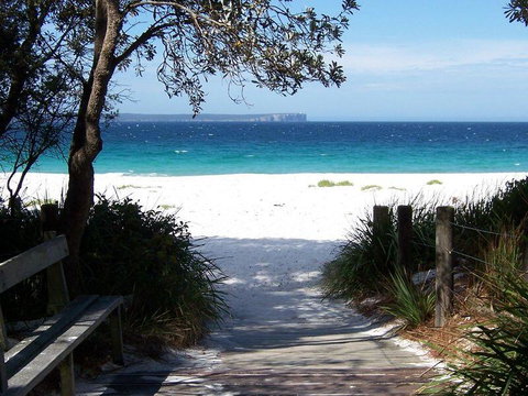 The Break Beachside - Accommodation QLD 2