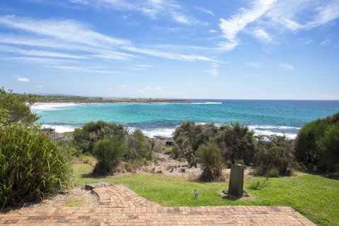 The Bunker Of Bawley - Accommodation QLD 2