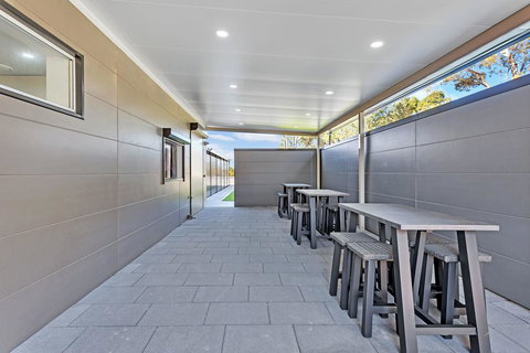 The Bunkhouse - Accommodation QLD 3