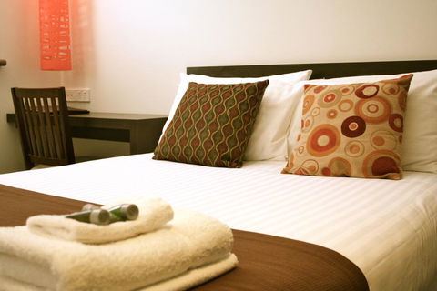 The Burwood Inn - Accommodation QLD 2