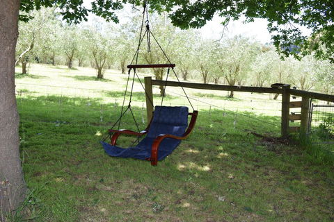 The Caretakers Cottage - Accommodation QLD 1