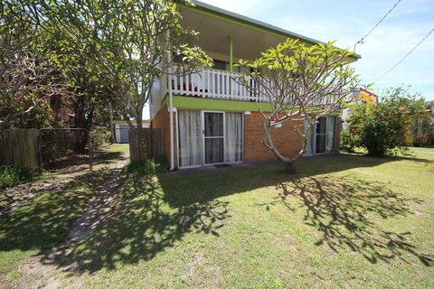 The Castle At Hat Head - Accommodation QLD 0