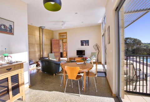 The Chocolate Lily Bed & Breakfast - Accommodation QLD 1