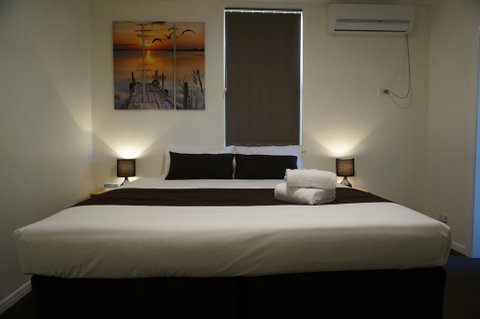 The Cliff House - Accommodation QLD 2