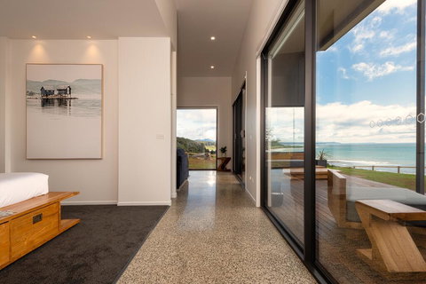 The Cove Tasmania - Accommodation QLD 2