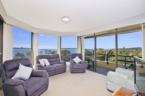 The Crest 8 33 Pacific Drive - Accommodation QLD 2