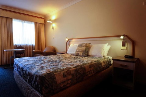 The Crossing Motel - Accommodation QLD 0