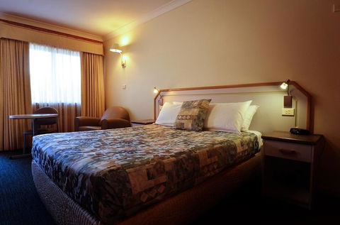 The Crossing Motel - Accommodation QLD 0