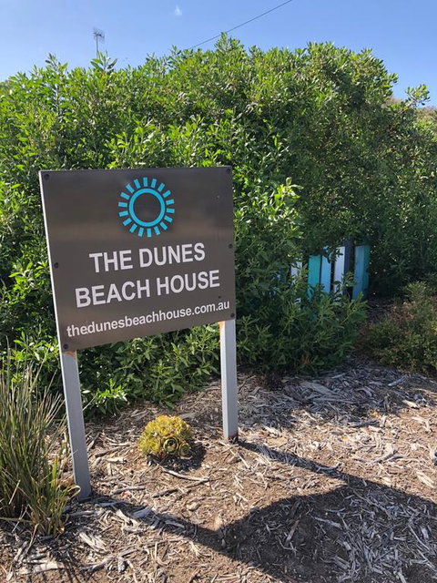 The Dunes Beach House - Accommodation QLD 3