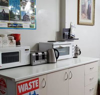 The Eastern Hotel - Accommodation QLD