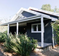 The Farm House at Springfield - Accommodation QLD