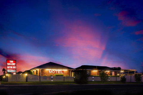 The Gallery Motor Inn - Accommodation QLD 1