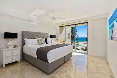The Garland At Rainbow Bay - Accommodation QLD 3