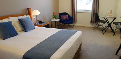 The Grand Motel - Accommodation QLD 2