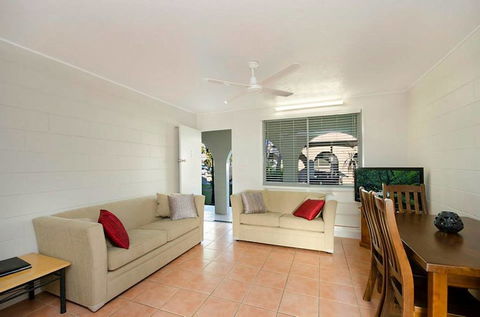 The Gulls Apartments - Accommodation QLD 3
