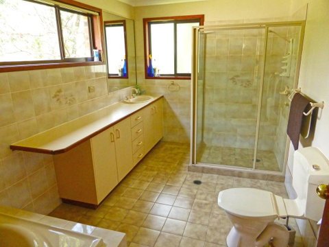 The Happy Shack @ Callala Bay - Accommodation QLD 2