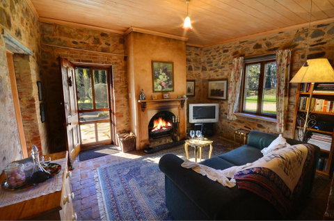 The Heritage Garden - Accommodation QLD 2